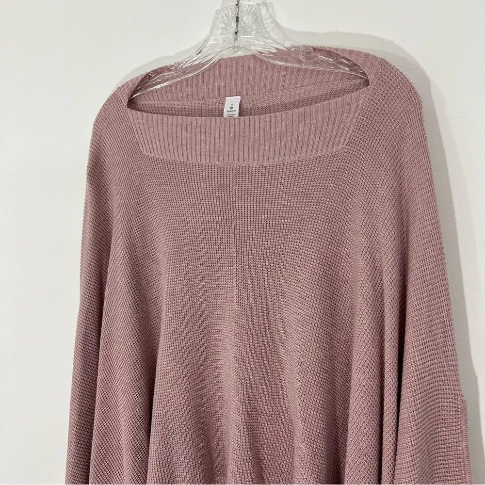 Lululemon Forward Flow Cape in Vintage Mauve One Size